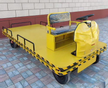 รถบรรทุกของแบบนั่งขับ รุ่น: พวงมาลัย ขนาด กว้าง1.25 ยาว2.5m ความจุที่รับน้ำหนักได้: 1000 น้ำหนักของรถ 400 วัสดุ: สแตนเลส 304