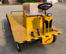 รถบรรทุกของแบบนั่งขับ รุ่น: พวงมาลัย ขนาด กว้าง1.25 ยาว2.5m ความจุที่รับน้ำหนักได้: 1000 น้ำหนักของรถ 400 วัสดุ: สแตนเลส 304