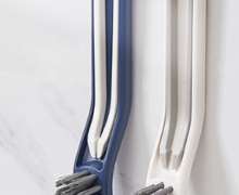 ชุดแปรงทำความสะอาดสุขภัณฑ์ แปรงขัดพื้น มีหัวแปรงเล็กขัดช่องว่าง ขัดพื้นจุดที่เข้าไม่ถึง พร้อมที่ปาดน้ำแปรงล้างพื้น อเนกประสงค์ ขนทรงสามเหลี่ยม