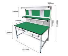 โต๊ะปฎิบัตการ โต๊ะทำงานเหล็กปูพื้นสีเขียว มีหลอดไฟ ปลั๊กไฟ มีลิ้นชัก 