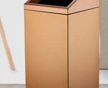 ถังขยะสแตนเลสพรีเมี่ยม ไม่ทิ้งรอยนิ้วมือ มีถังด้านใน วางเรียงเป็นถังขยะแยกประเภทขยะ ติกสติกเกอร์ตามแบบลูกค้าได้