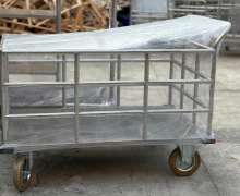 รถเข็นสแตนเลส พื้นเรียบ รุ่น CW-079-7 ขนาด 70*100*92 ซม.