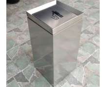 ถังขยะสแตนเลสฝาแกว่งด้านบน  ราคาต่อใบ ทรงสี่เหลี่ยม ขนาด 35*35 สูง 75 ซม.วางต่อกับเป็นถังขยะแยกประเภทได้