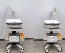 รถเข็นวางคอมพิวเตอร์ ในโรงพยาบาล ปรับสูงต่ำได้