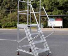 บันไดอลูมิเนียม