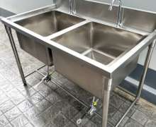 ซิงค์สแตนเลสเท้าเหยียบ2หลุม  ขนาด 700*1500*800+150 mm.