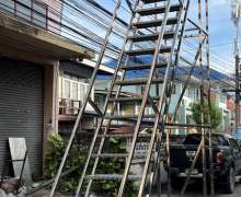 บันไดสแตนเลสมีล้อ 304 (มีขนาด 6 ขั้น,8ขั้น,10ขั้น) ผลิตตามขนาดที่ต้องการได้