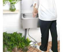 อ่างซิงค์สแตนเลสติดผนังเท้าเหยียบ 1 หลุม ขนาด 400x300xH501 mm.เกรด304