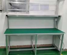 โต๊ะช่าง โต๊ะทำงานป้องกันไฟฟ้าสถิตย์ ESD  โต๊ะปฏิบัติการโรงงานอิเล็กทรอนิกส์  อลูมิเนียมโปรไฟล์ แผ่น ESD สีเขียวหนา 2 มิล